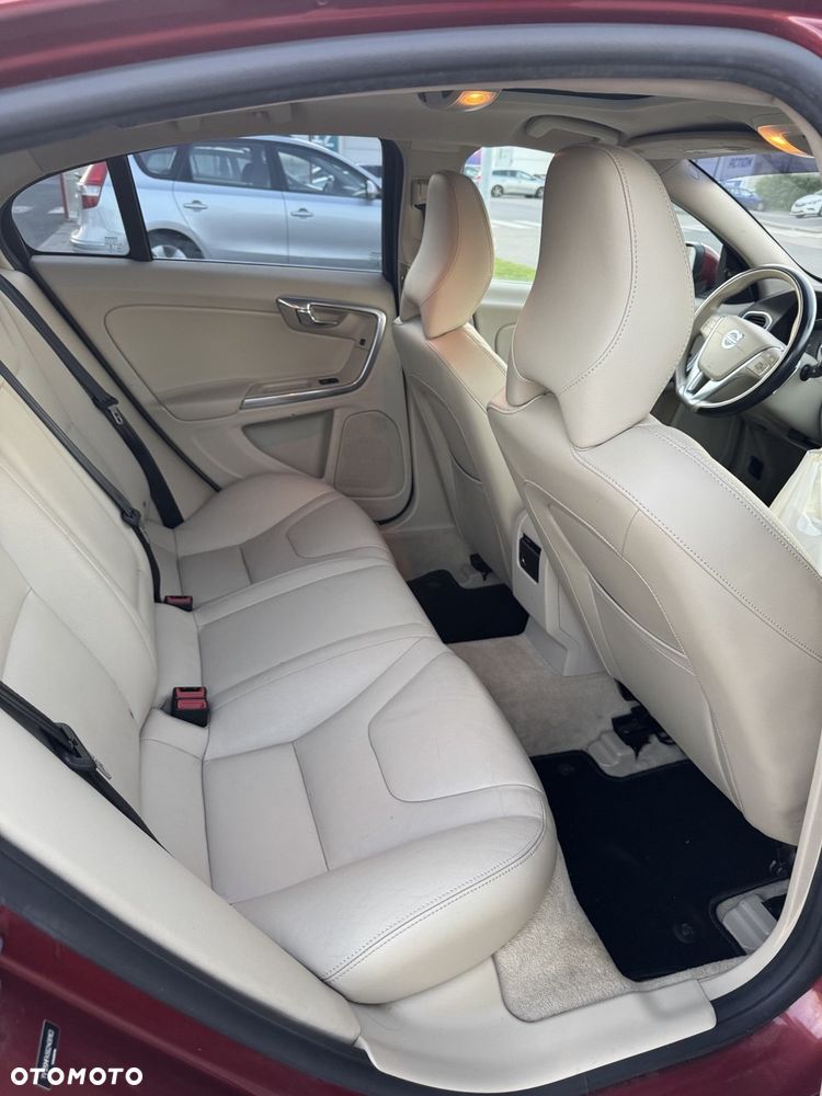 Volvo S60 T5 Geartronic Momentum - 7