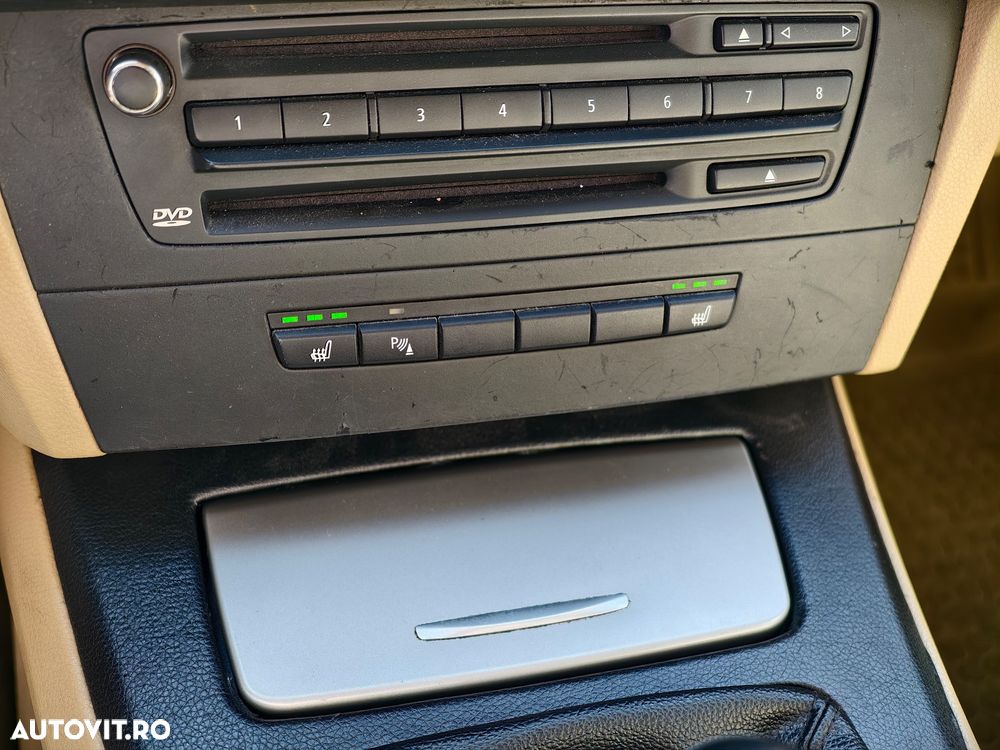 BMW Seria 3 320d - 19