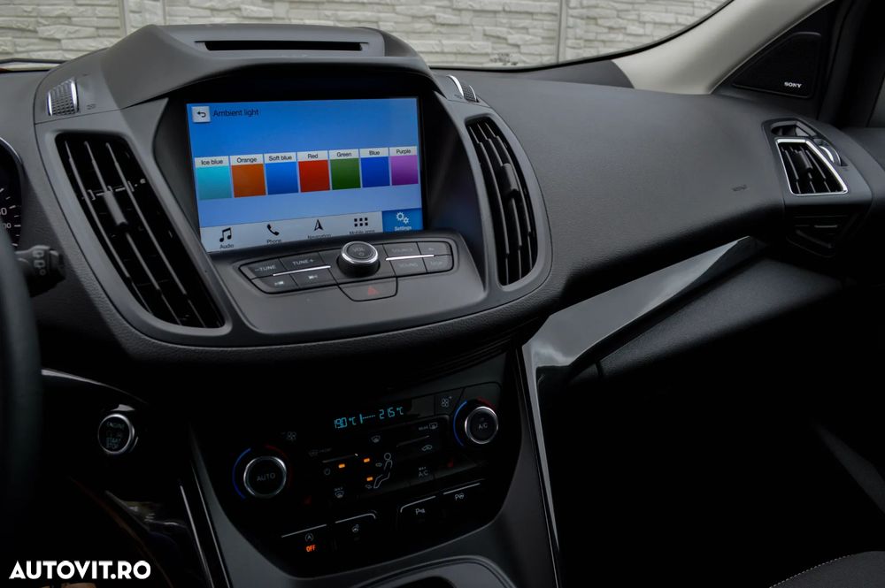 Ford Kuga 1.5 EcoBoost 4x4 Aut. Trend - 12