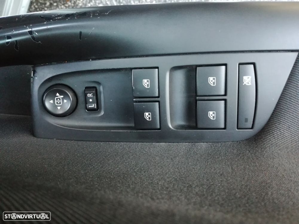 Opel Astra Sports Tourer 1.6 CDTI Ecotec 120 Anos S/S - 18