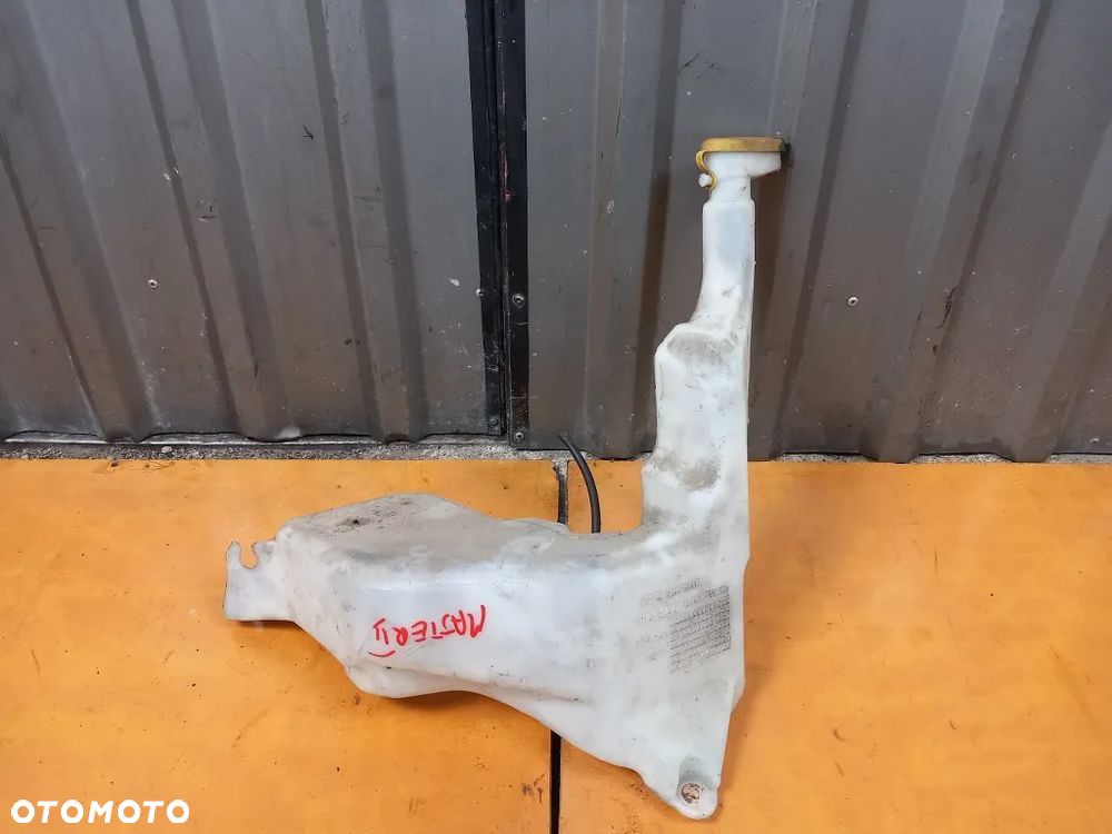 zbiorniczek spryskiwaczy pompka renault master ii movano a lift 2.5 dci 2003-2010 8200146985a - 1