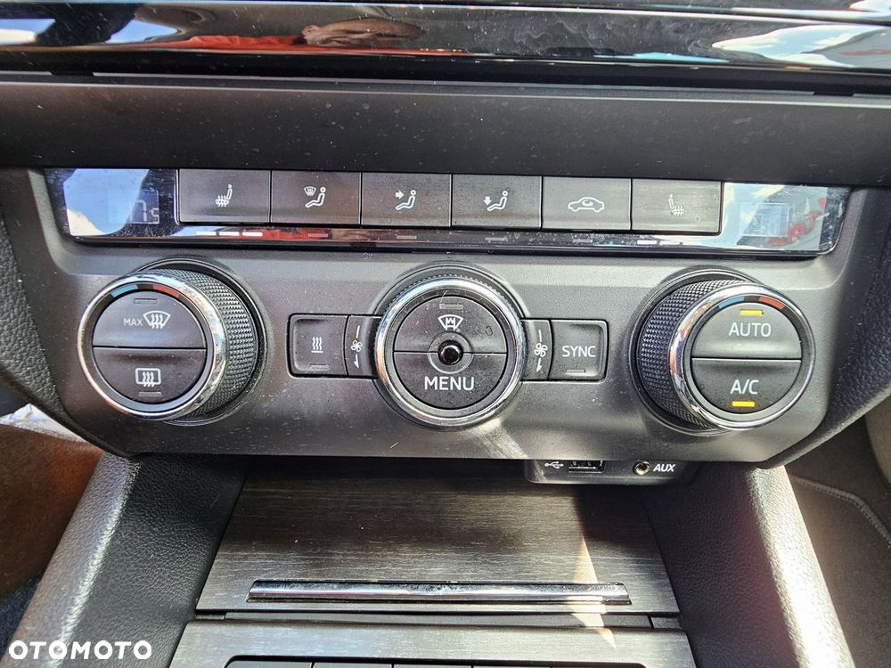 Skoda Octavia 2.0 TDI 4x4 DSG Scout - 40