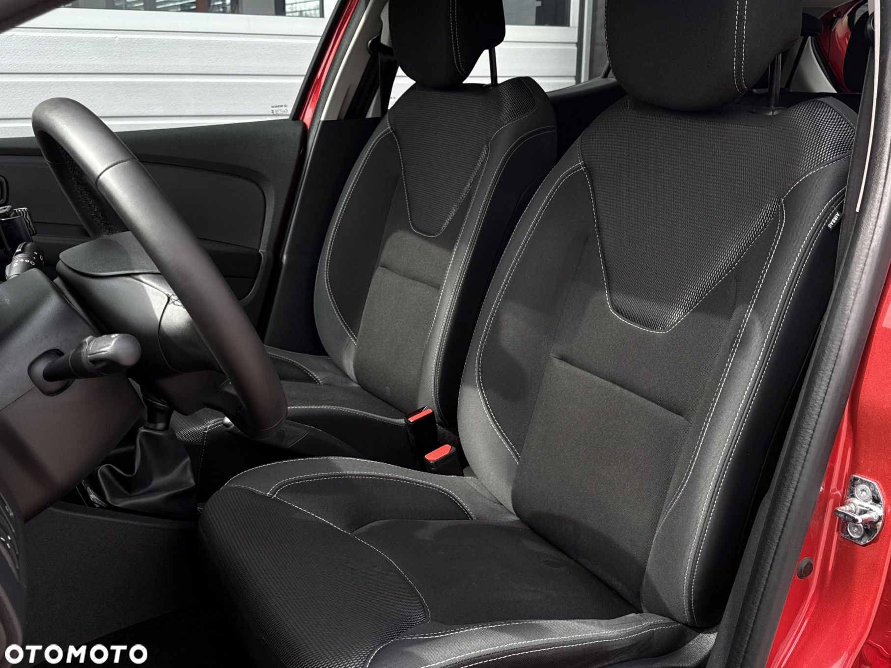 Renault Clio 0.9 TCe Winter Edition - 11