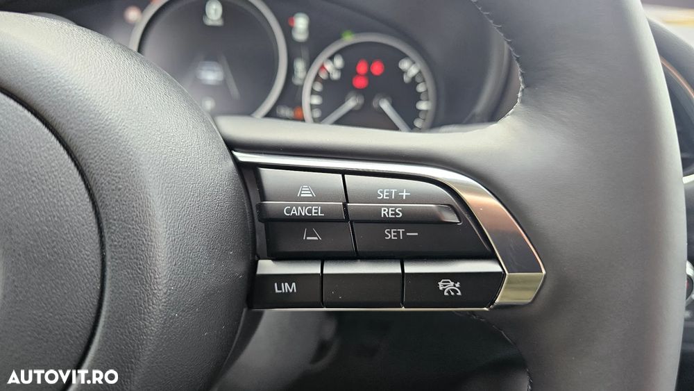 Mazda 3 e-SKYACTIV-X 186 M HYBRID Aut. CENTRE-LINE - 15