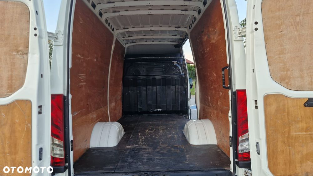 Iveco DAILY 35 Klima Elektryka Tempomat Na Bliźniaku Furgon 3os. Hak Serwis - 19