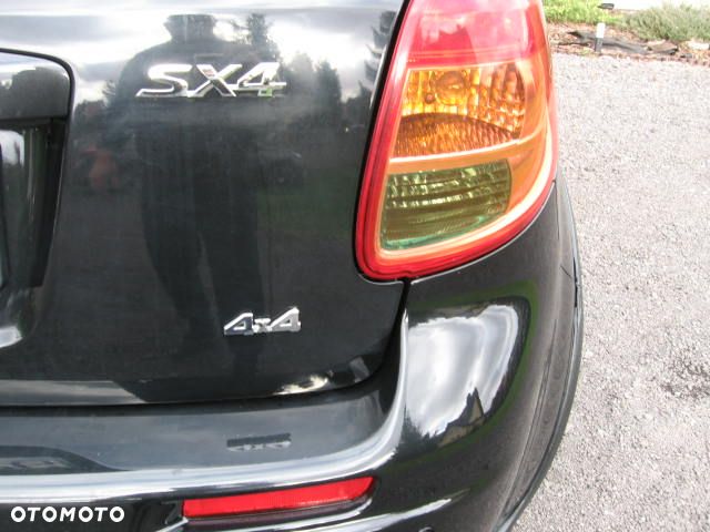 Suzuki SX4 1.6 Comfort Plus 4WD - 5