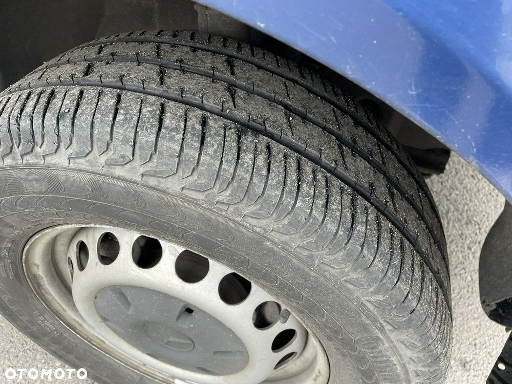 Mercedes-Benz Sprinter - 10