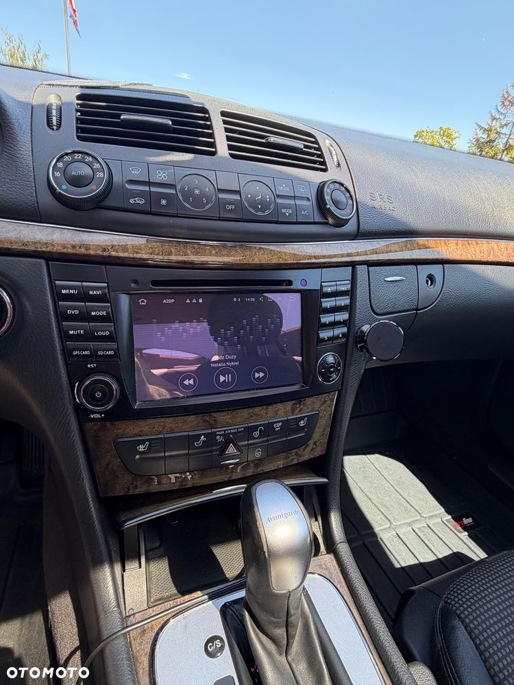 Mercedes-Benz Klasa E 220 CDI Automatik Avantgarde - 21