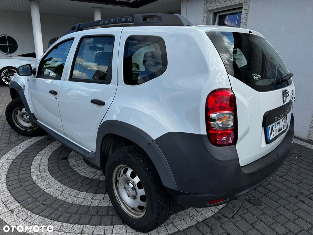 Dacia Duster 1.6 16V 105 4x2 Prestige - 4
