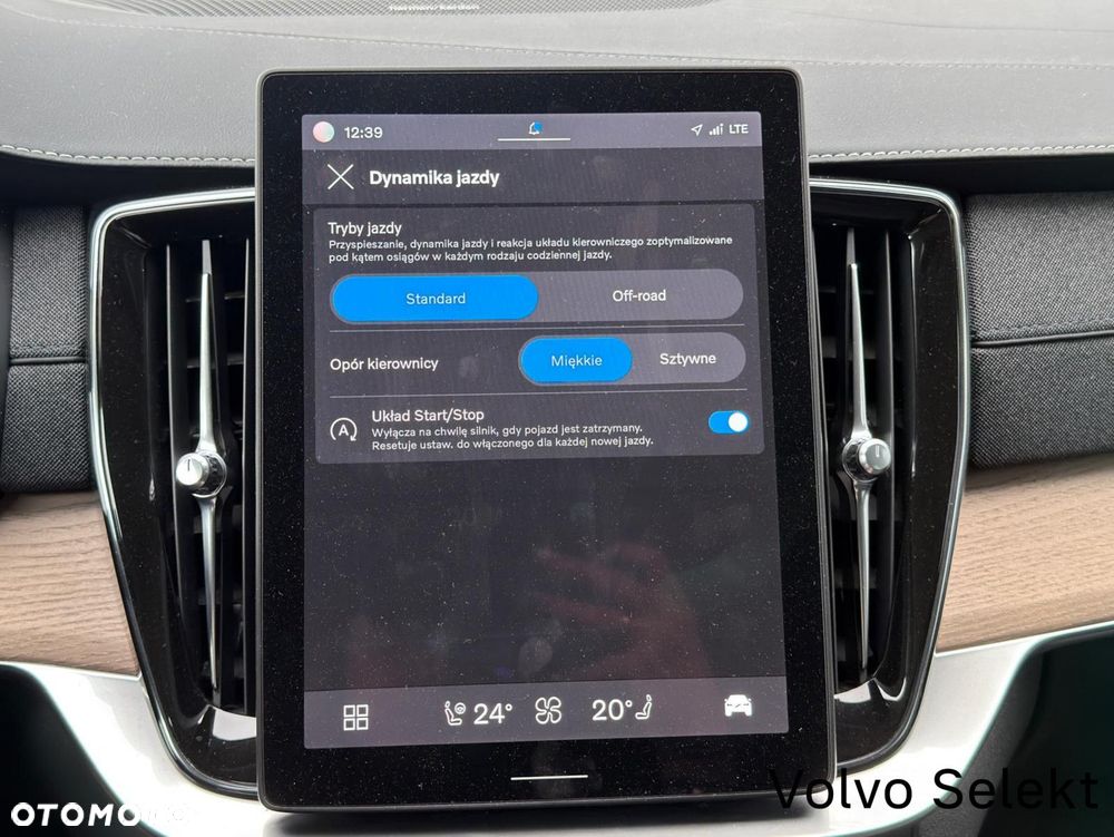 Volvo XC 90 - 22