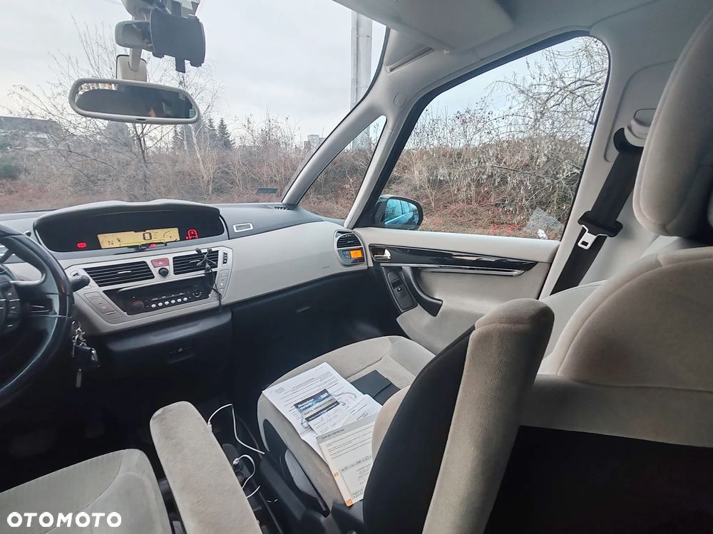 Citroën C4 Picasso - 21