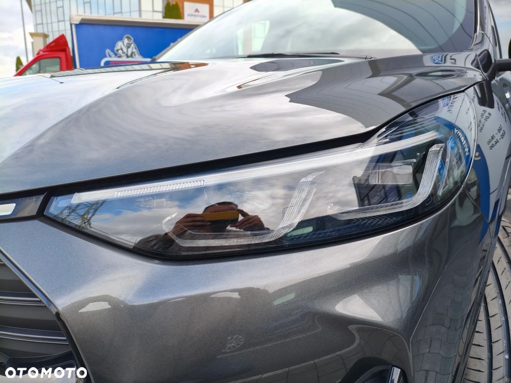 Ford Kuga 2.5 FHEV FWD ST-Line X - 2