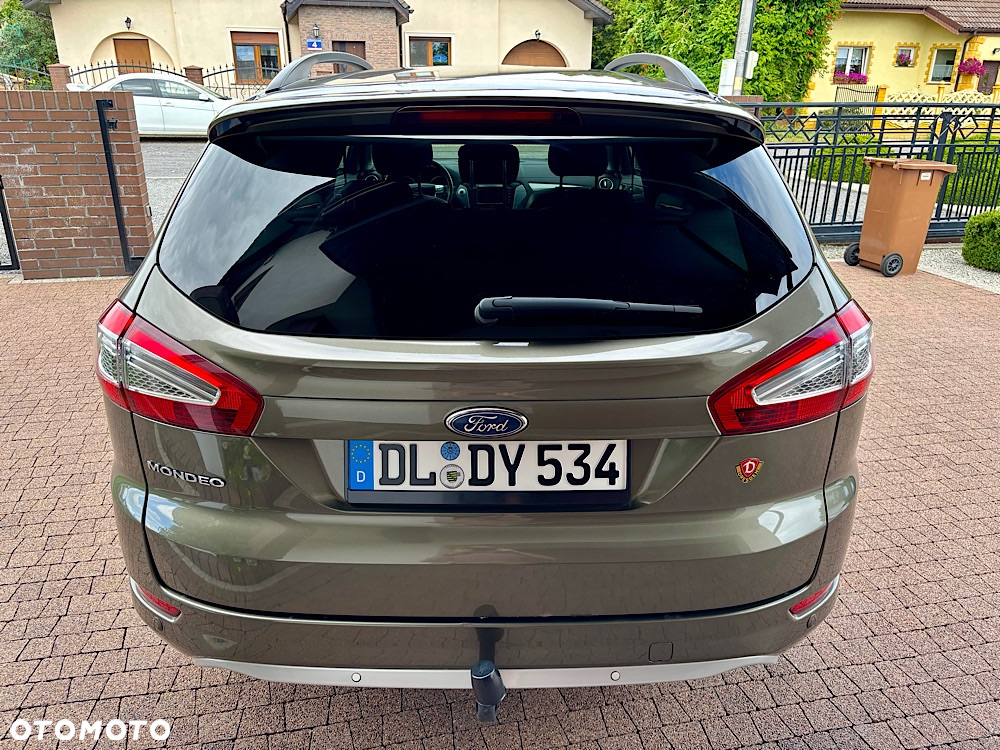Ford Mondeo 2.0 TDCi Titanium - 21