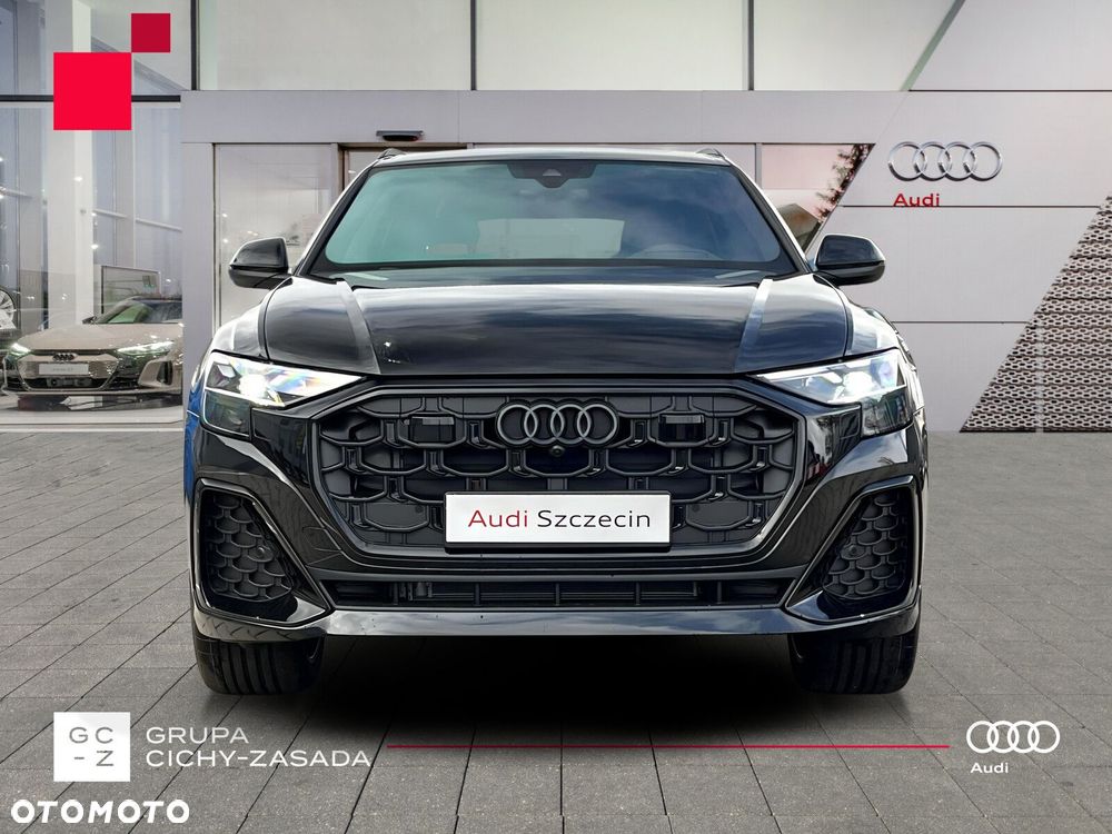 Audi Q8 - 8