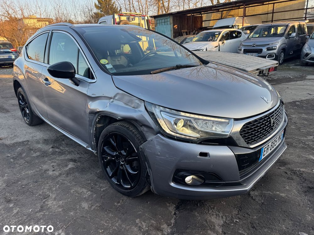 Citroën DS4 Cross 1.6 BlueHDi Be Chic S&S EAT6 - 2