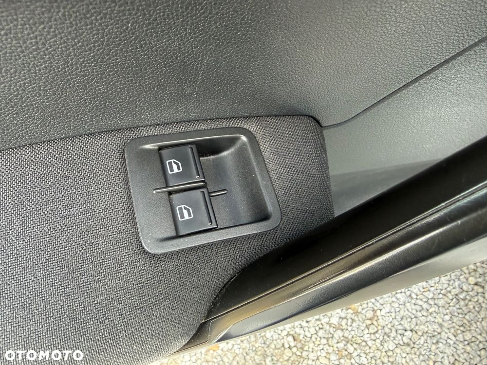 Volkswagen Caddy Maxi 1.4 TSI Comfortline DSG - 21