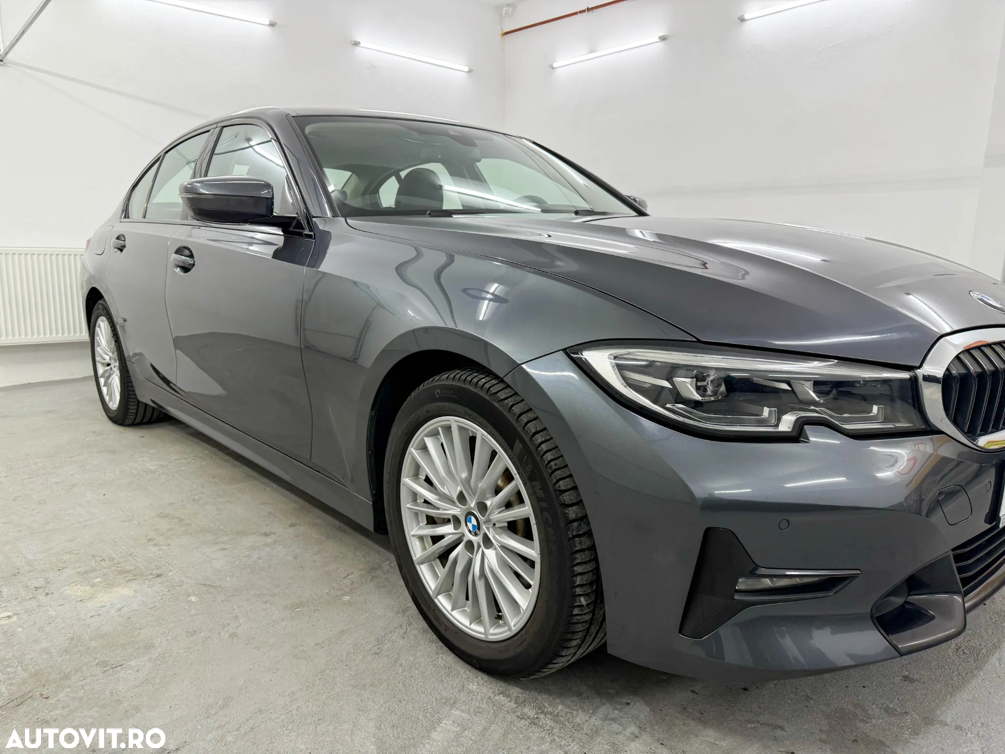BMW Seria 3 330e Aut. Sport Line - 11