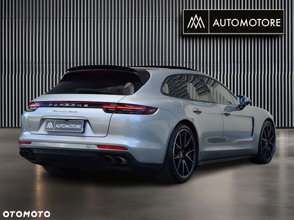 Porsche Panamera Turbo - 10