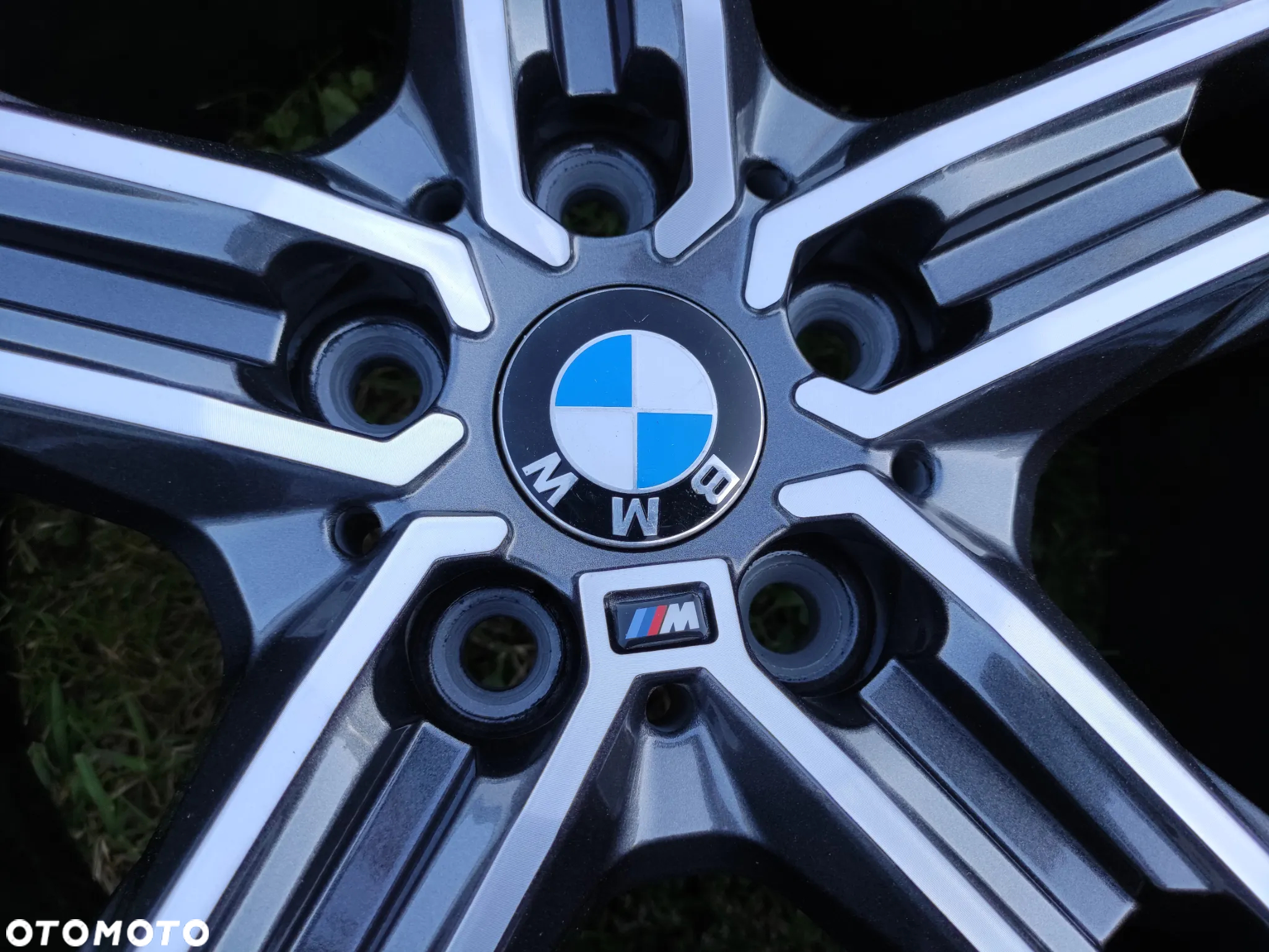 Felgi BMW M-PAKIET 1 F40 2 F45 F46 X1 X2 18'' - 7