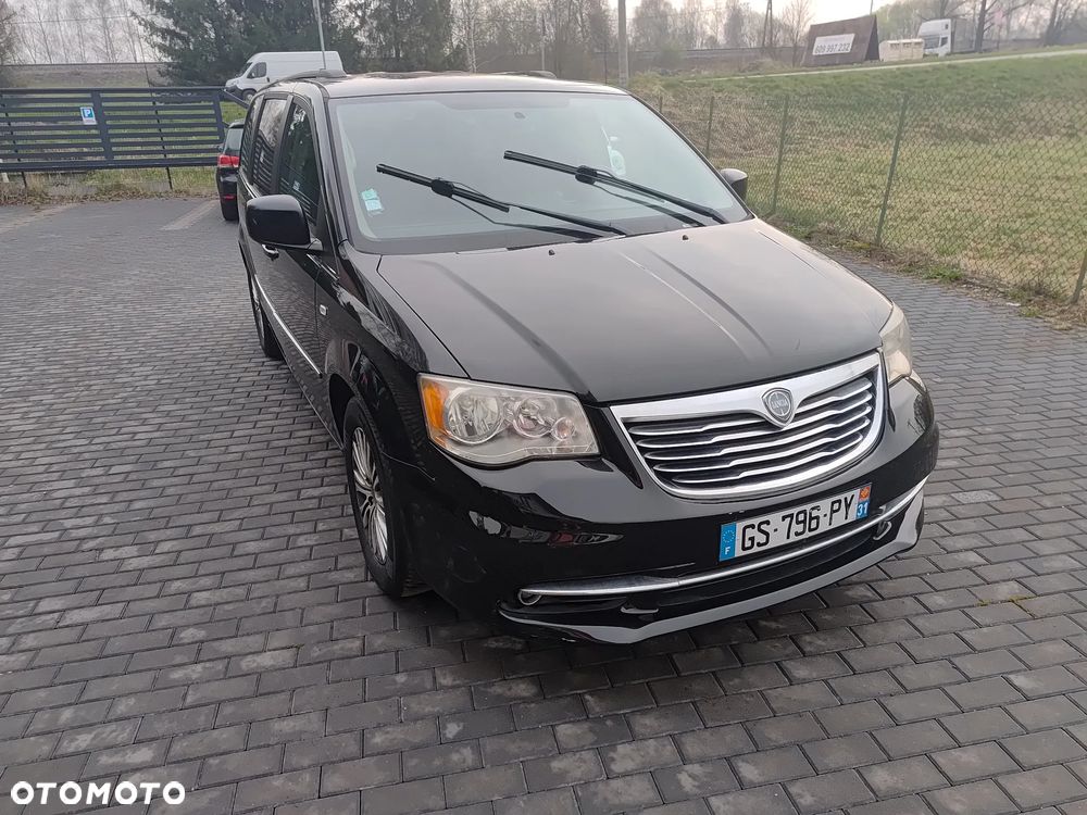 Lancia Voyager 2.8CRD Platinum - 17