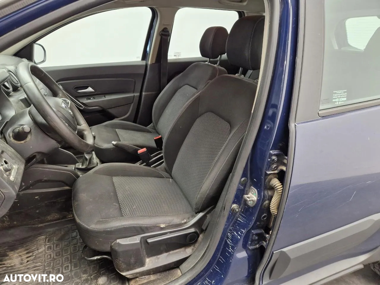 Dacia Duster 1.5 Blue dCi 4WD Comfort - 10