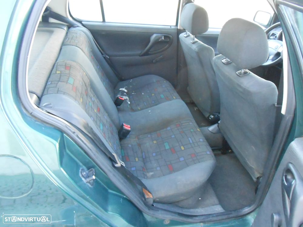 VW Polo 1.0 Fox - 19