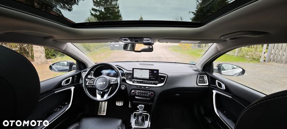 Kia Ceed 1.6 GDI DCT OPF Platinum Edition - 31