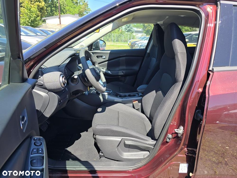 Nissan Juke 1.0 DIG-T Acenta DCT - 11