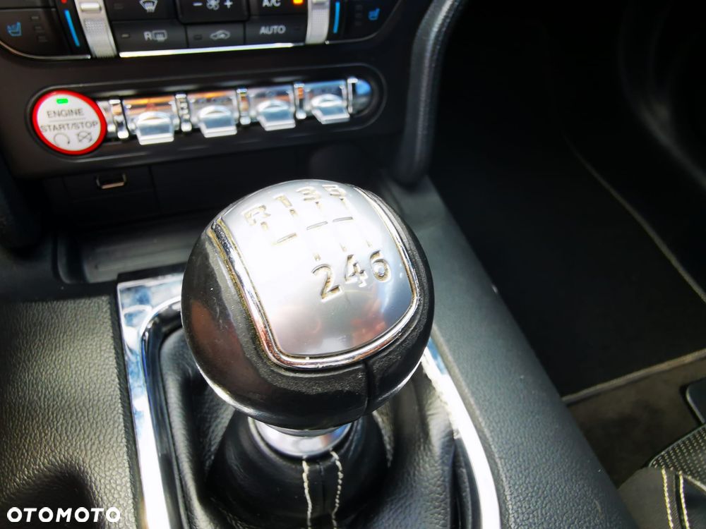 Ford Mustang 5.0 Ti-VCT V8 GT - 22