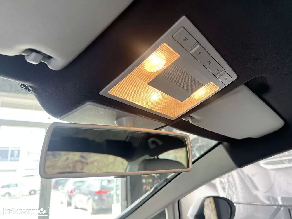 SEAT Leon 1.6 TDI DPF Ecomotive Sport - 14