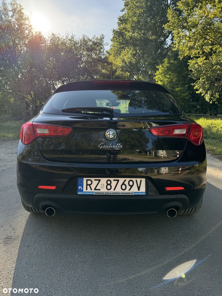 Alfa Romeo Giulietta - 6