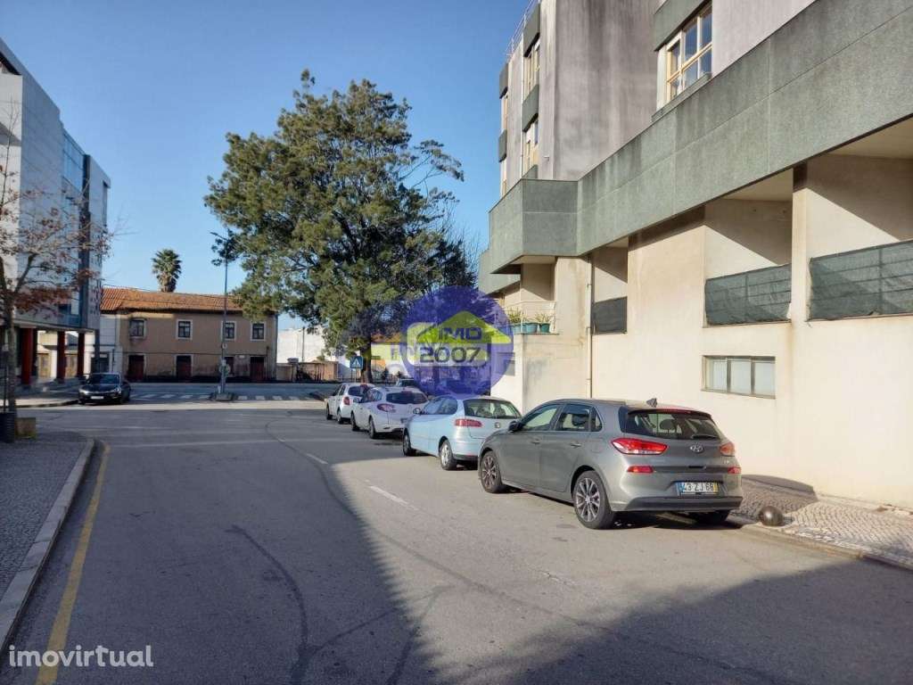 Loja Centro de Cortegaça - Grande imagem: 3/25