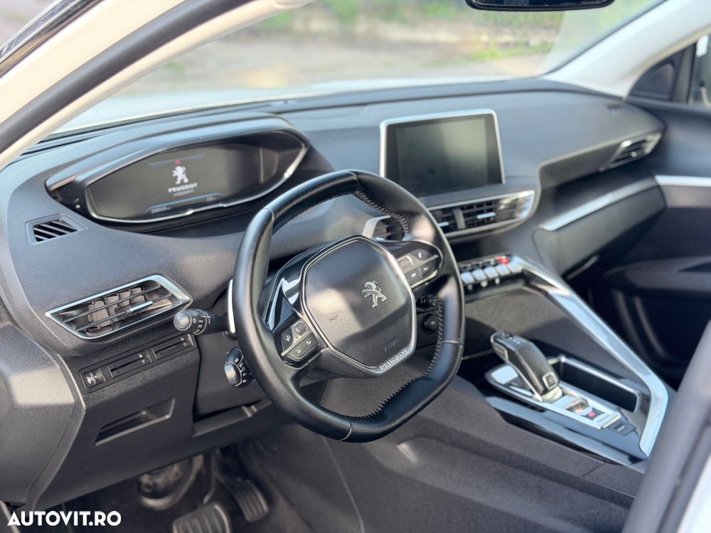 Peugeot 5008 1.5L BlueHDI EAT8 S&S GT - 4