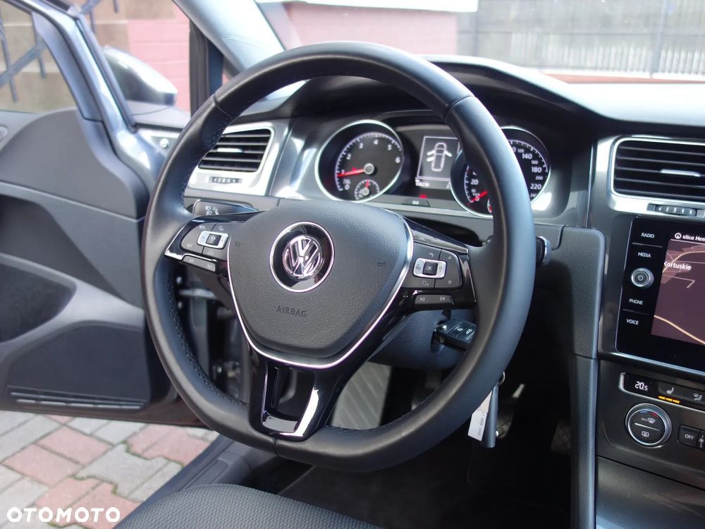 Volkswagen Golf 1.5 TSI ACT OPF Comfortline - 22