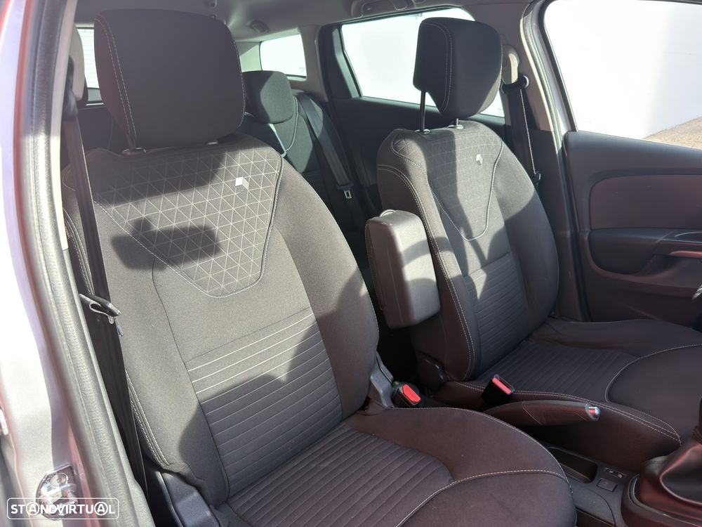 Renault Clio Sport Tourer dCi 90 Dynamique - 14