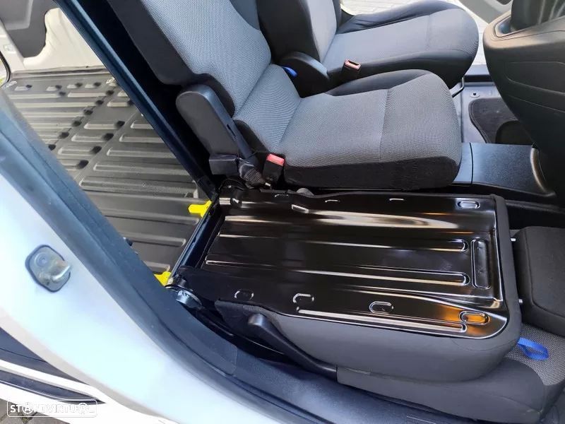 Peugeot partner 1.6hdi , 3 lug. iva dedutivel - 25