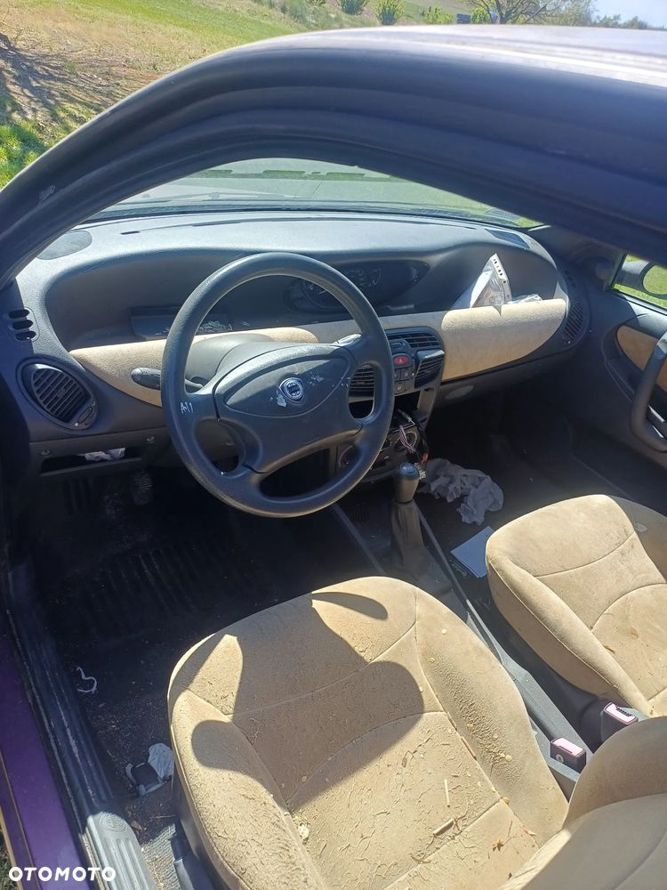 Lancia Y  Lancia Y 98rok cała na części wysyłka - 5