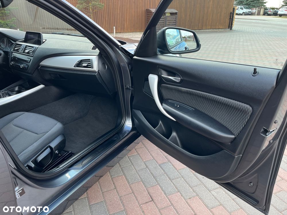 BMW Seria 1 116i Sport Line - 8