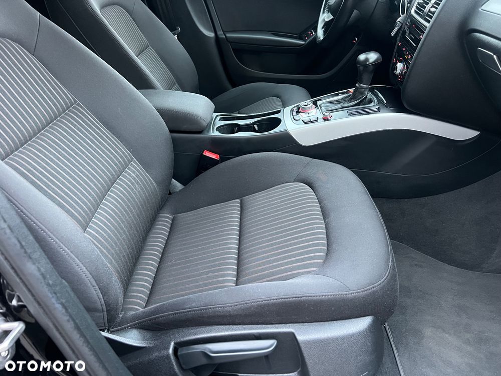 Audi A4 Avant 2.0 TDI DPF clean diesel multitronic Attraction - 30