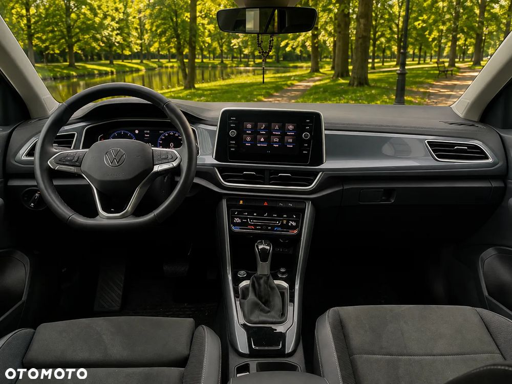 Volkswagen T-Roc 1.5 TSI Style DSG - 9