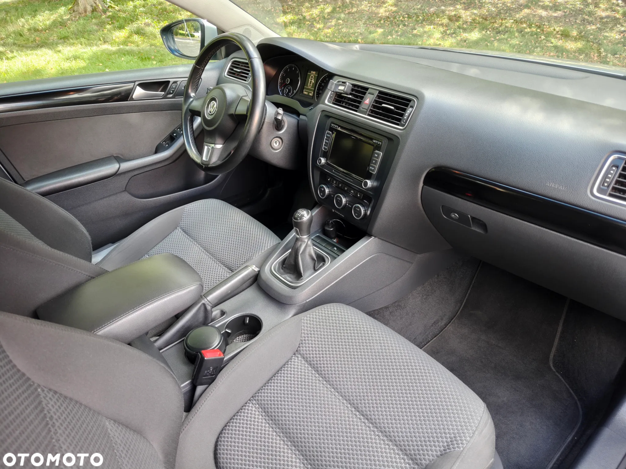 Volkswagen Jetta 1.4 TSI Comfortline - 11