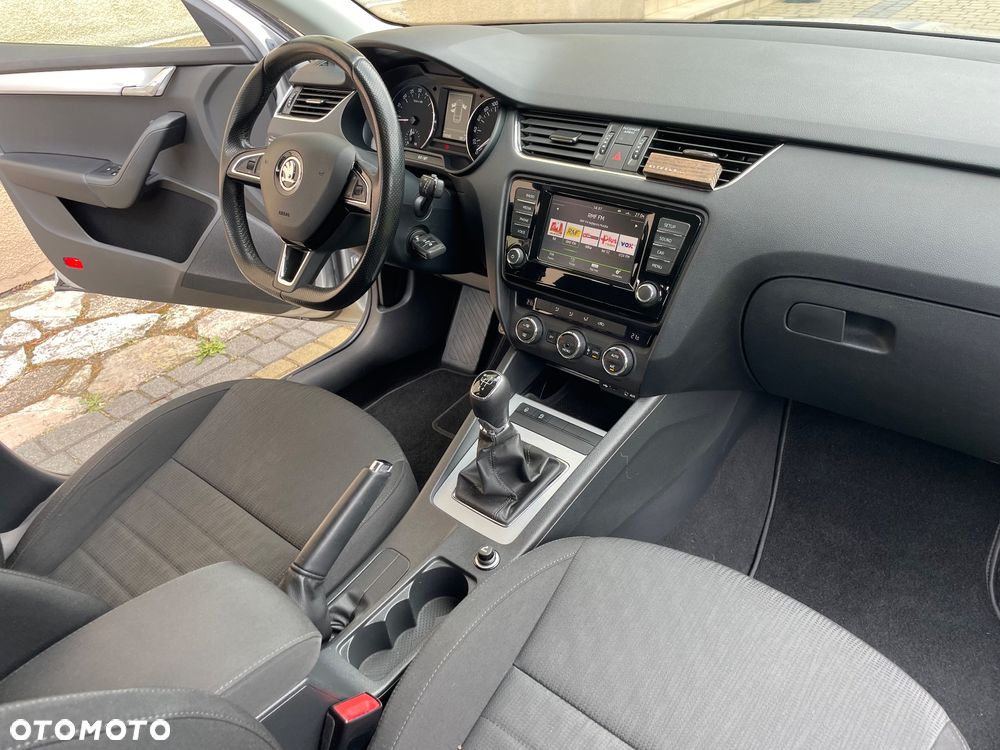 Skoda Octavia 1.6 TDI Green tec Edition - 9
