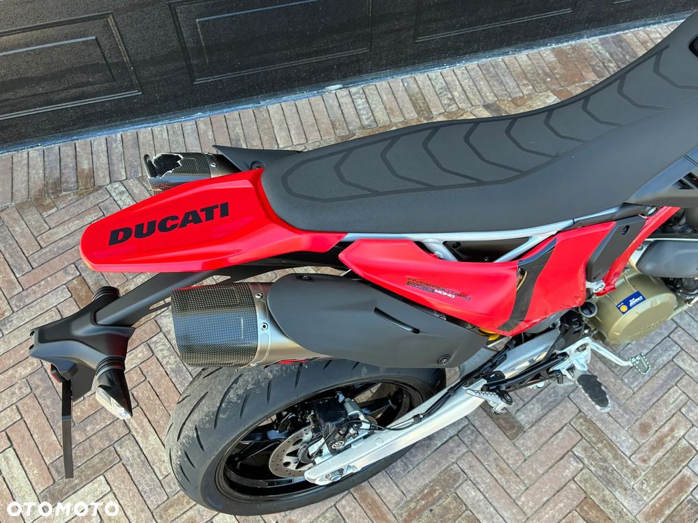 Ducati Hypermotard - 12