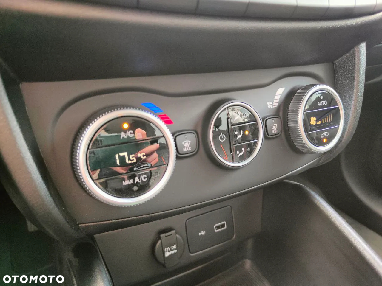 Fiat Tipo 1.5 Hybrid Garmin DCT - 12