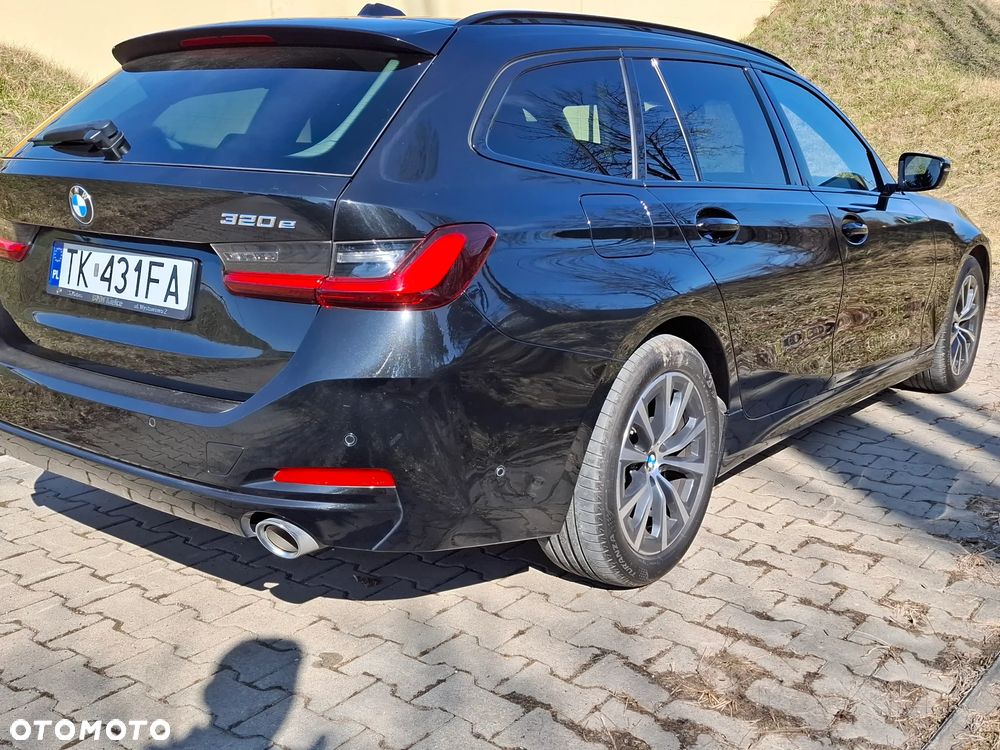 BMW Seria 3 318d Sport Line Shadow - 20
