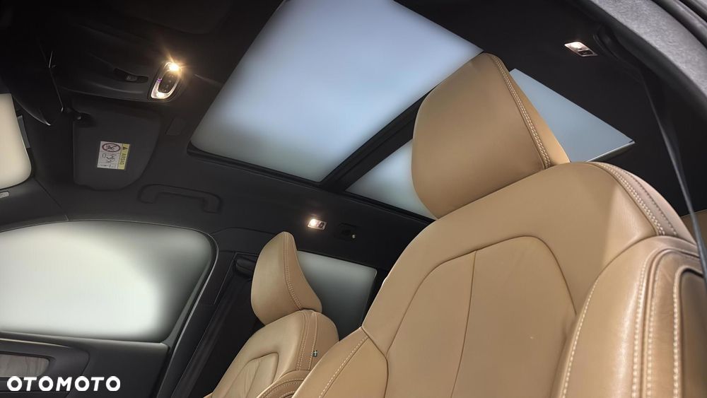 Volvo XC 40 T3 Inscription - 14