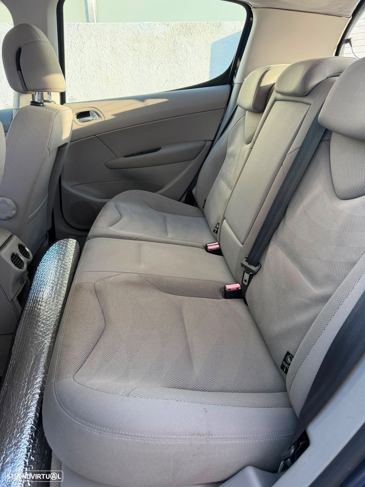 Peugeot 308 1.6 HDi Executive CVM6 - 5