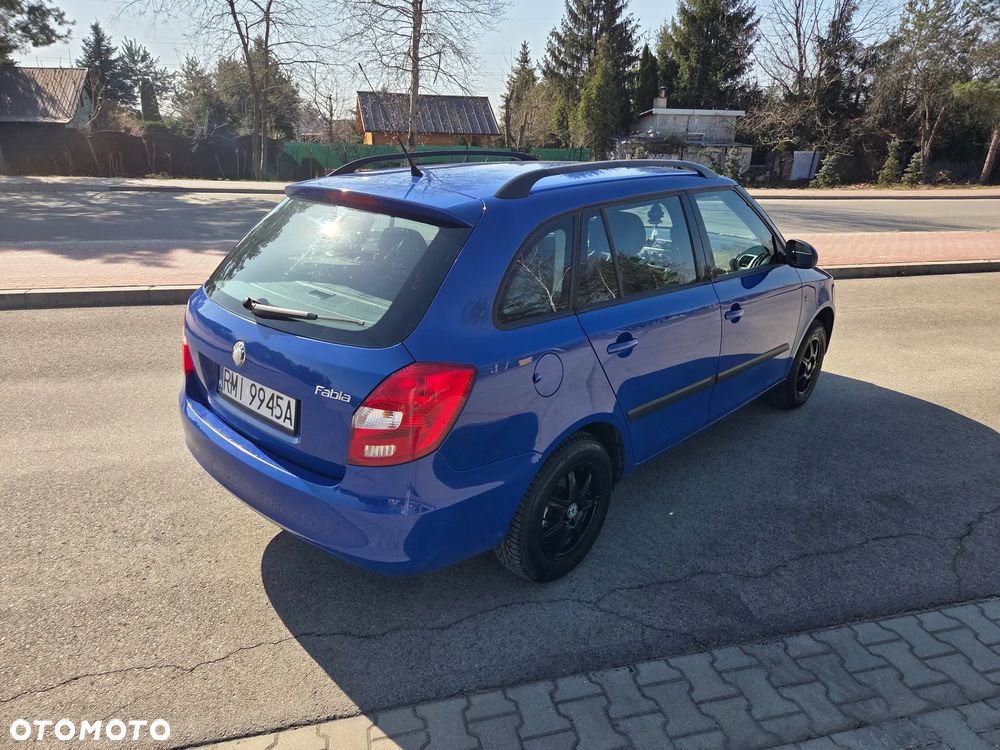 Skoda Fabia 1.4 16V Ambiente - 4