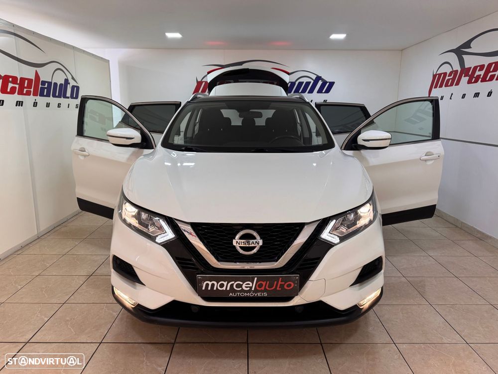 Nissan Qashqai 1.5 dCi N-Connecta - 2
