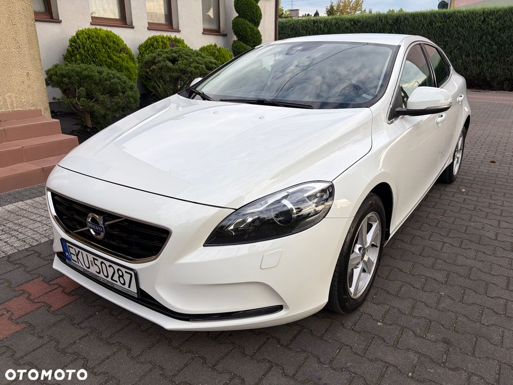 Volvo V40 D3 Momentum - 18